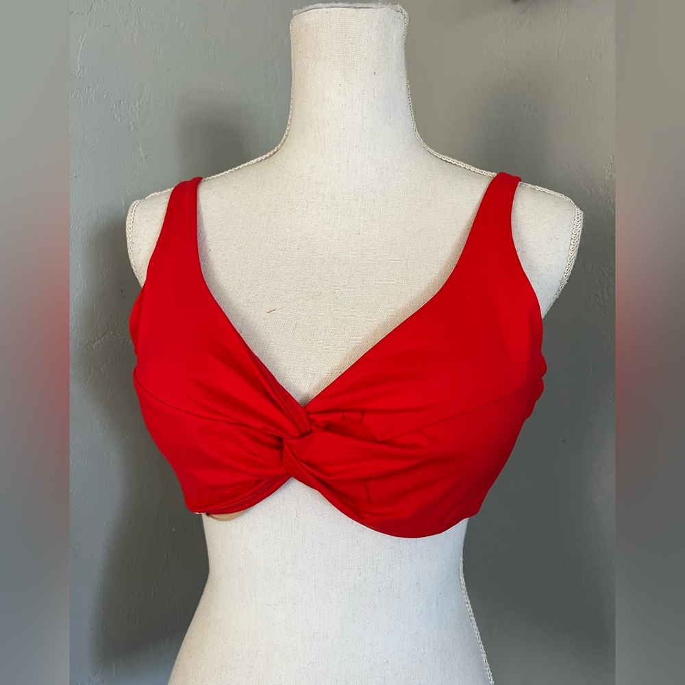 La Blanca Red Bikini Top.   16